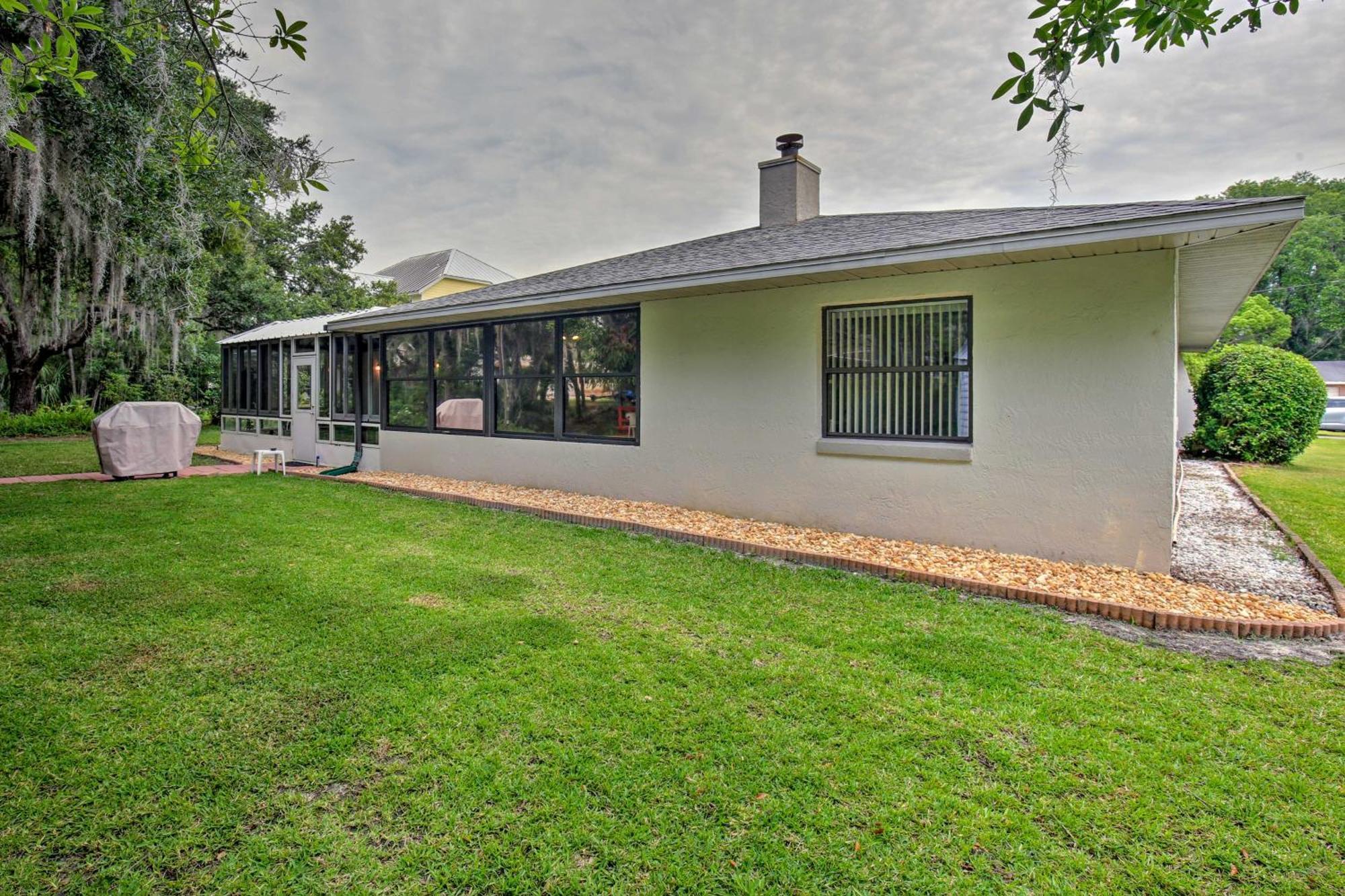 Riverfront Dunnellon Home With Private Dock! Exterior photo